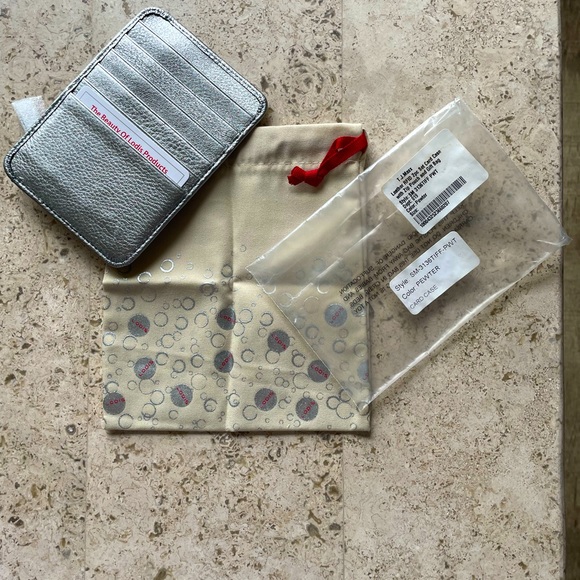 Lodis Handbags - PRICE 📌 DROP 📌 Brand New Lodis Premium Genuine Leather Stacker Wallet